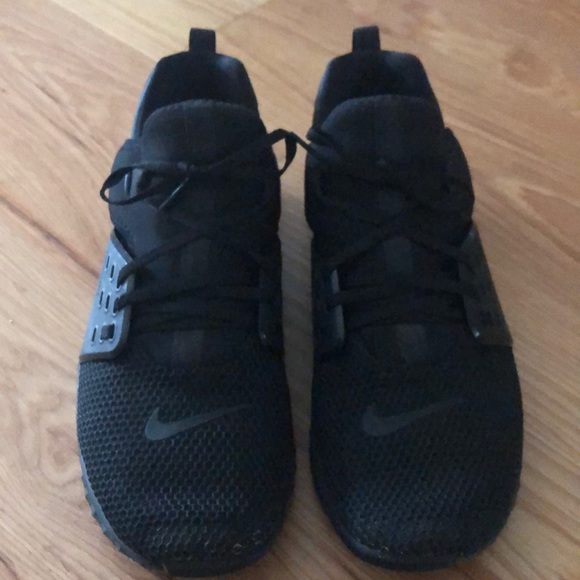 Nike Free Metcon EUC - Picture 1 of 4